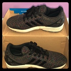 Adidas ZX Flux K shows